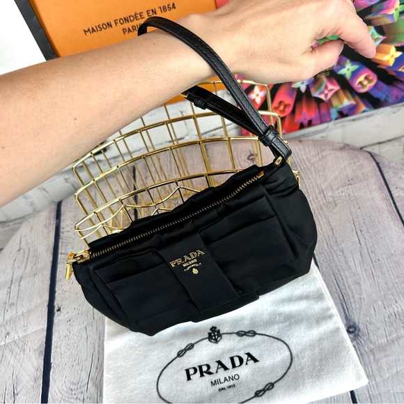 PRADA black satin Clutch wristlet bag with dust bag - Picture 3 of 12